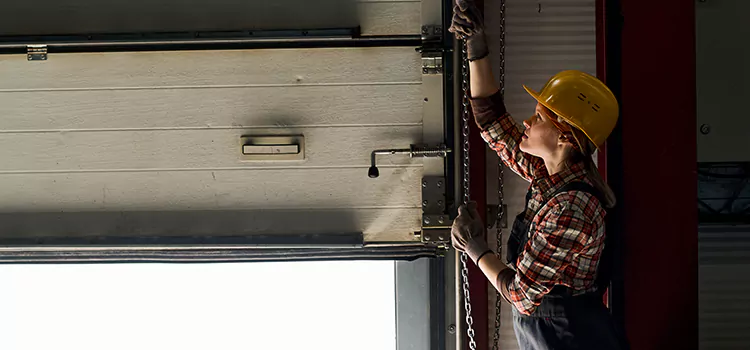 Addressing Common Garage Door Stoppage Issues in Newark, CA
